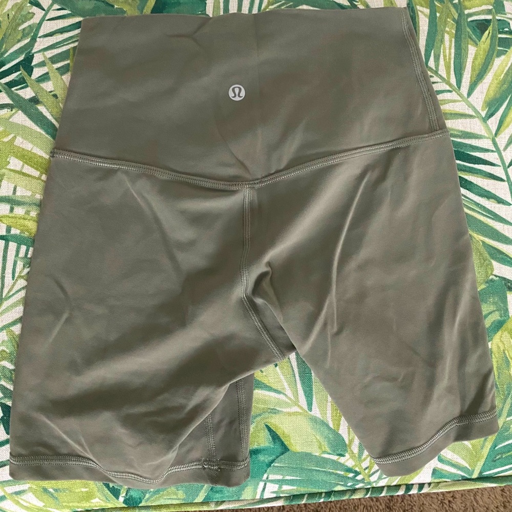 Lululemon 6inch Align Shorts